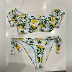Women swimwear